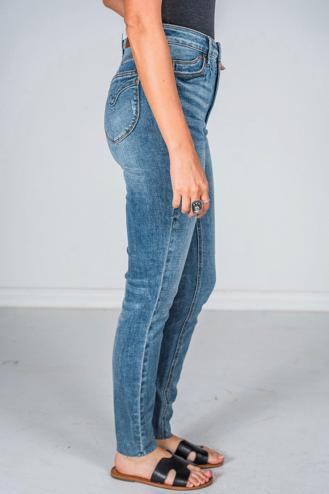 Judy Blue High Waist Tummy Control Vintage Shield Pockets Skinny Jeans - Whiskey Skies - JUDY BLUE