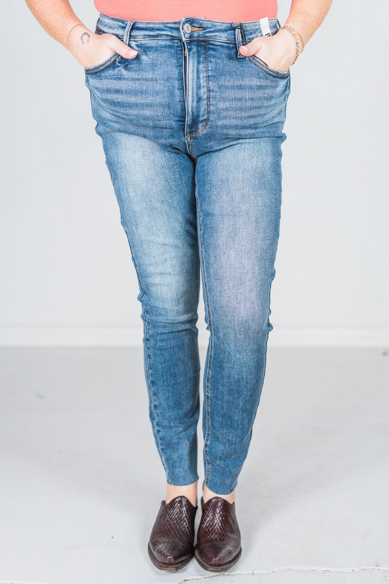 Judy Blue High Waist Tummy Control Vintage Shield Pockets Skinny Jeans - Whiskey Skies - JUDY BLUE