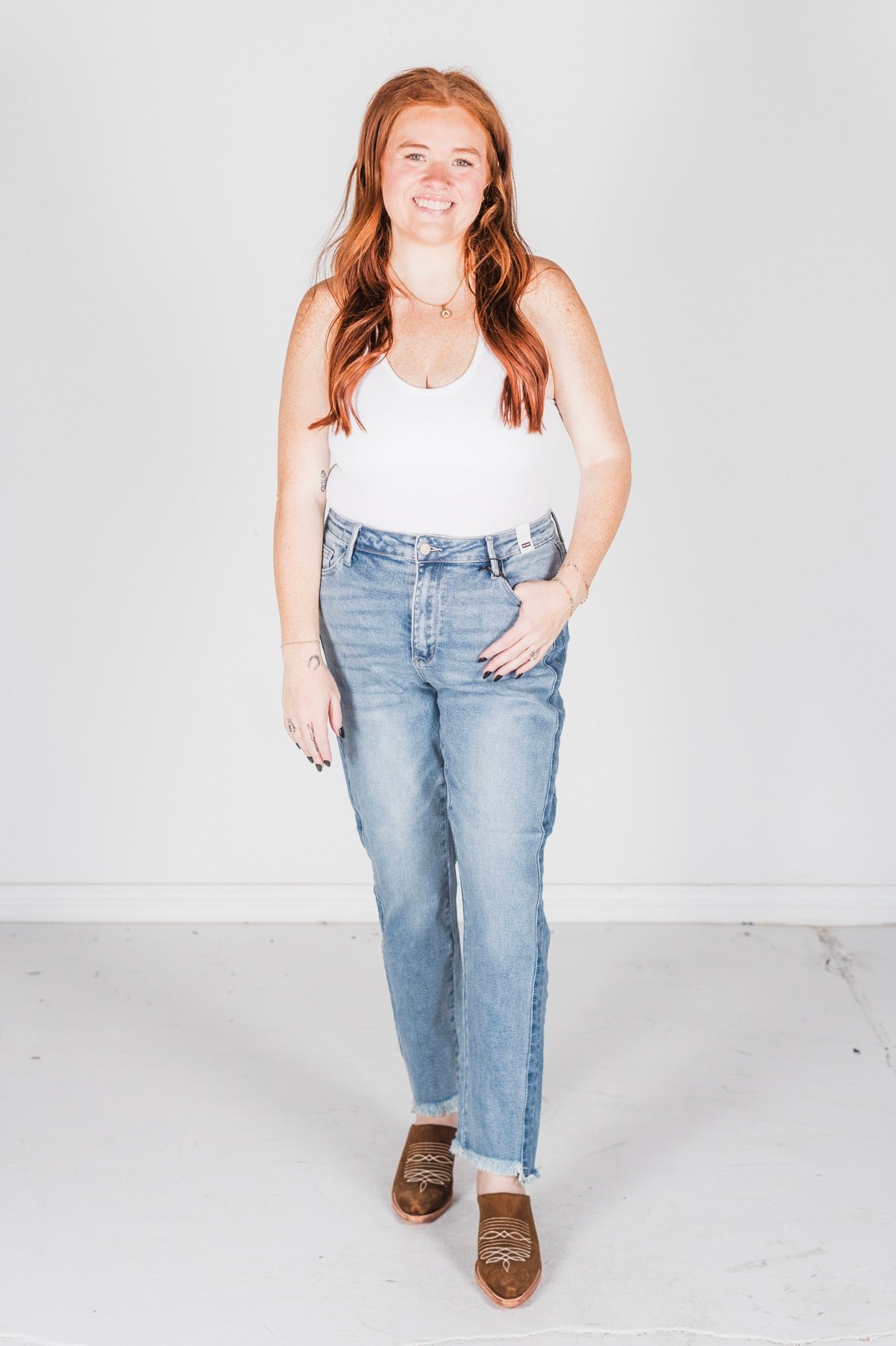 Judy Blue High Waist Vintage Wash Side Panel Detail & Hi - Lo Fray Hem Slim Jeans - Whiskey Skies - JUDY BLUE