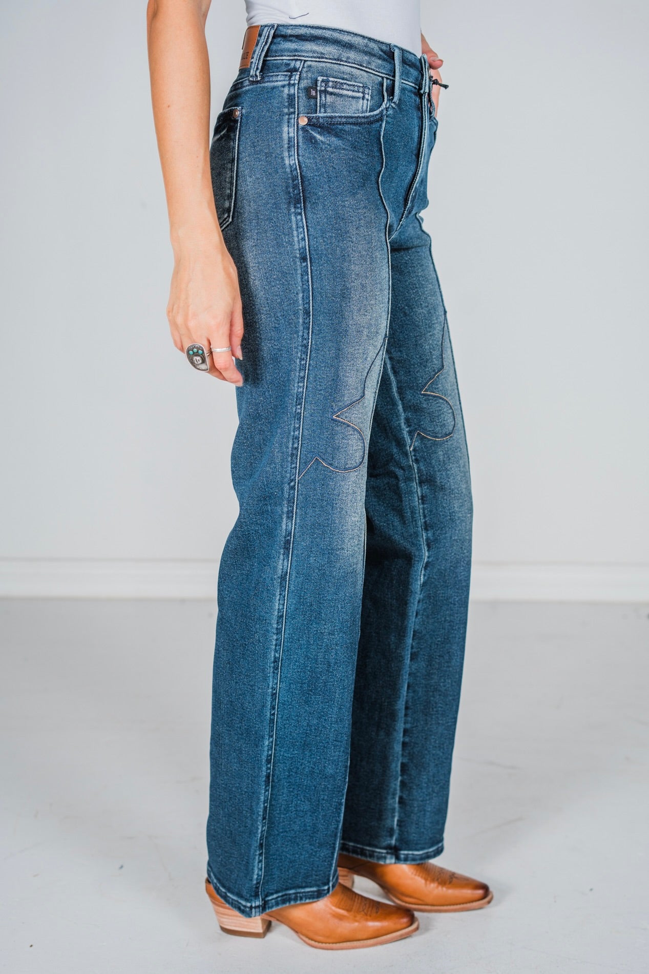 Judy Blue High - Waist Western Seam Detailed Straight Leg Jeans - Whiskey Skies - JUDY BLUE