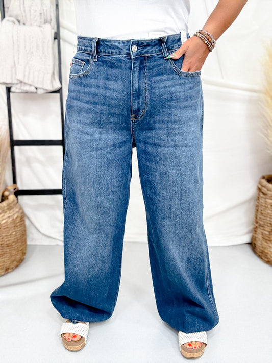 Judy Blue High Waist Wilhelmina Baggy Jeans - Whiskey Skies - JUDY BLUE
