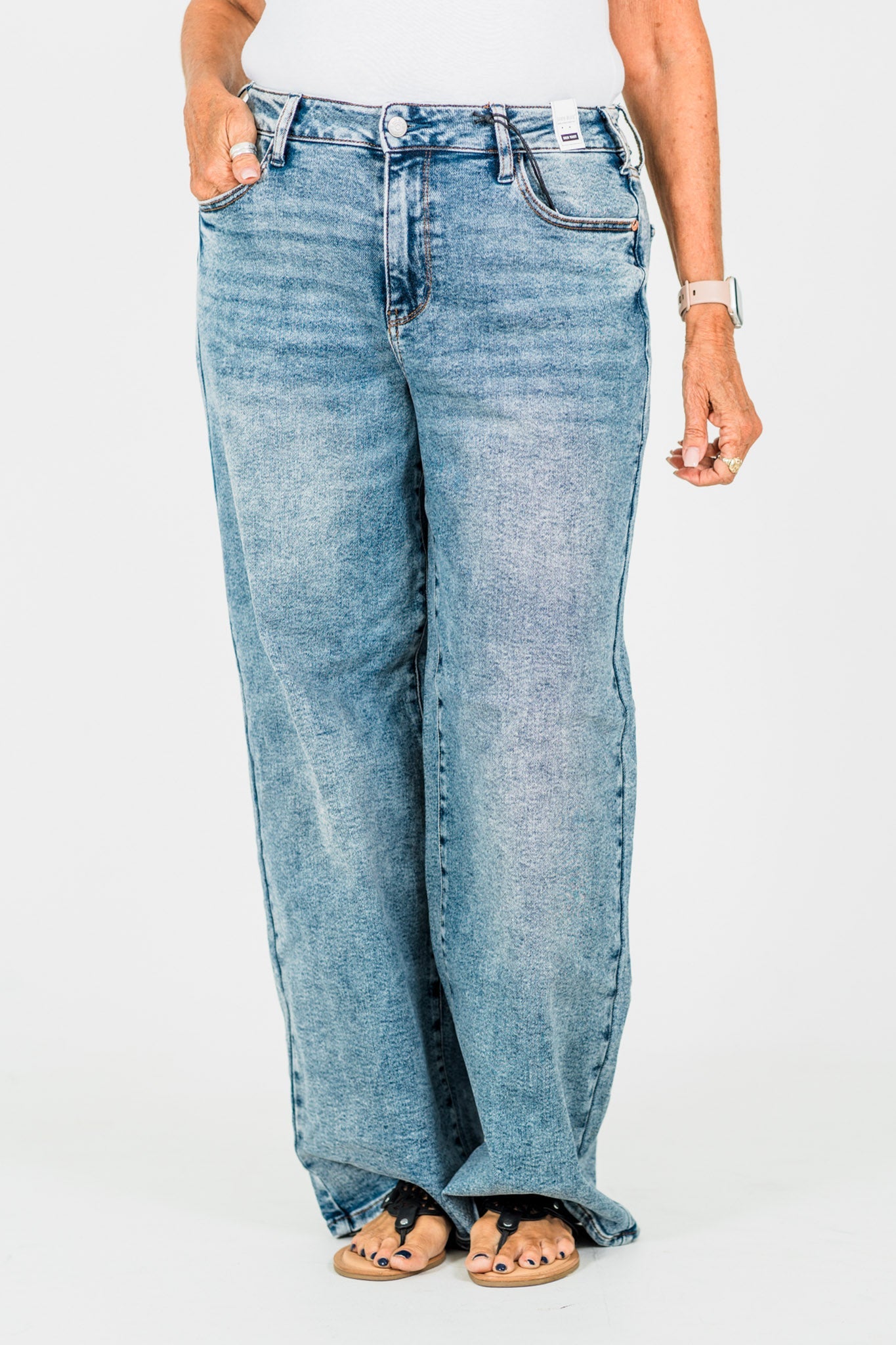 Judy Blue High - Waist Wilhemina Light Vintage Wash Wide Leg Jeans - Whiskey Skies - JUDY BLUE