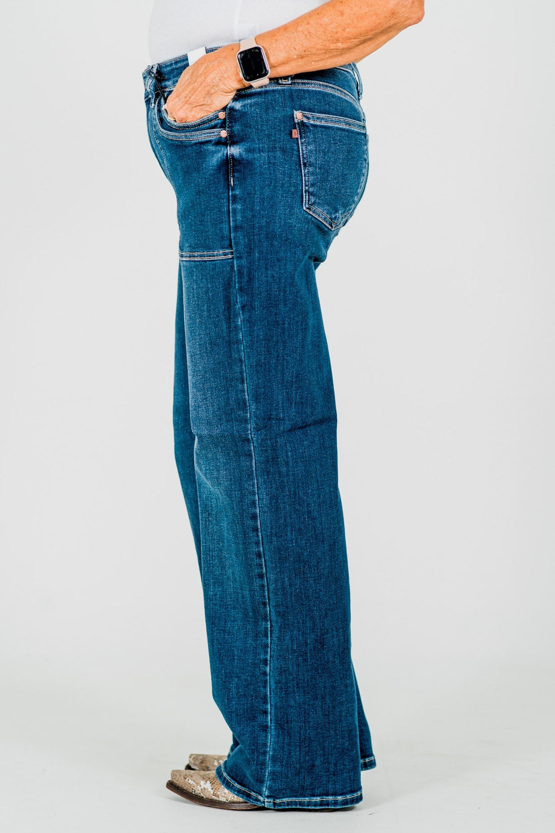 Judy Blue Mid Rise 90's Straight Jeans With Double Pockets - Whiskey Skies - JUDY BLUE