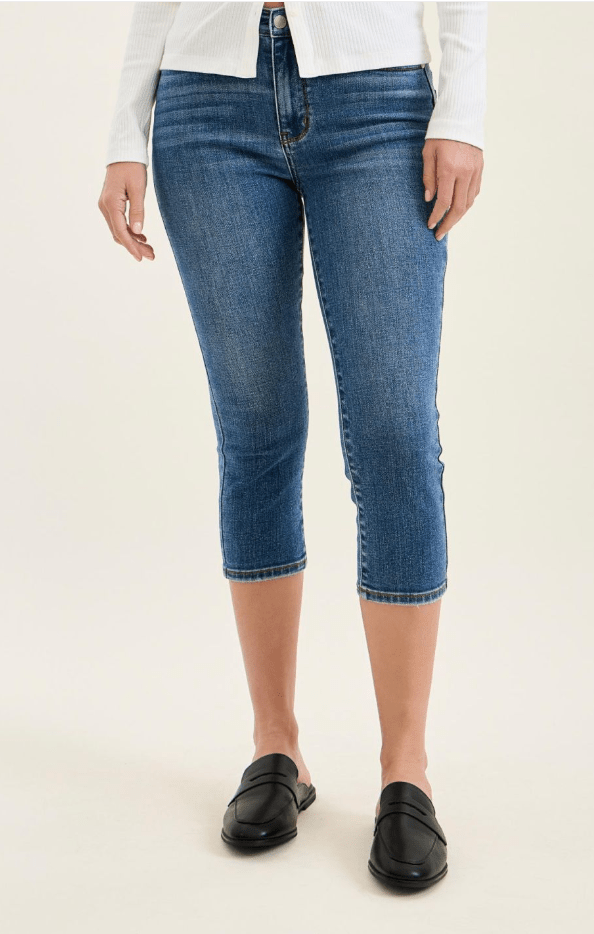 Judy Blue Mid Rise Capris - Whiskey Skies - JUDY BLUE