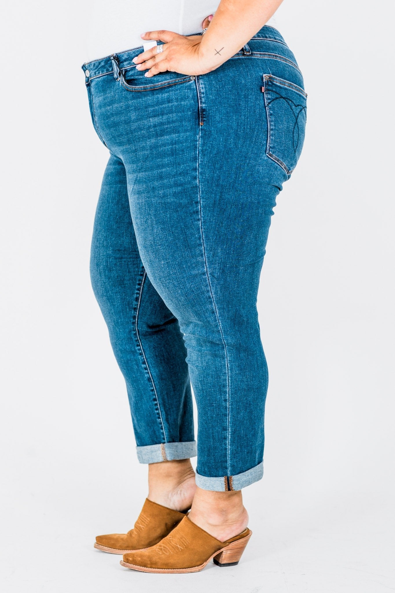 Judy Blue Mid - Rise Classic Cuffed Boyfriend Jeans - Whiskey Skies - JUDY BLUE