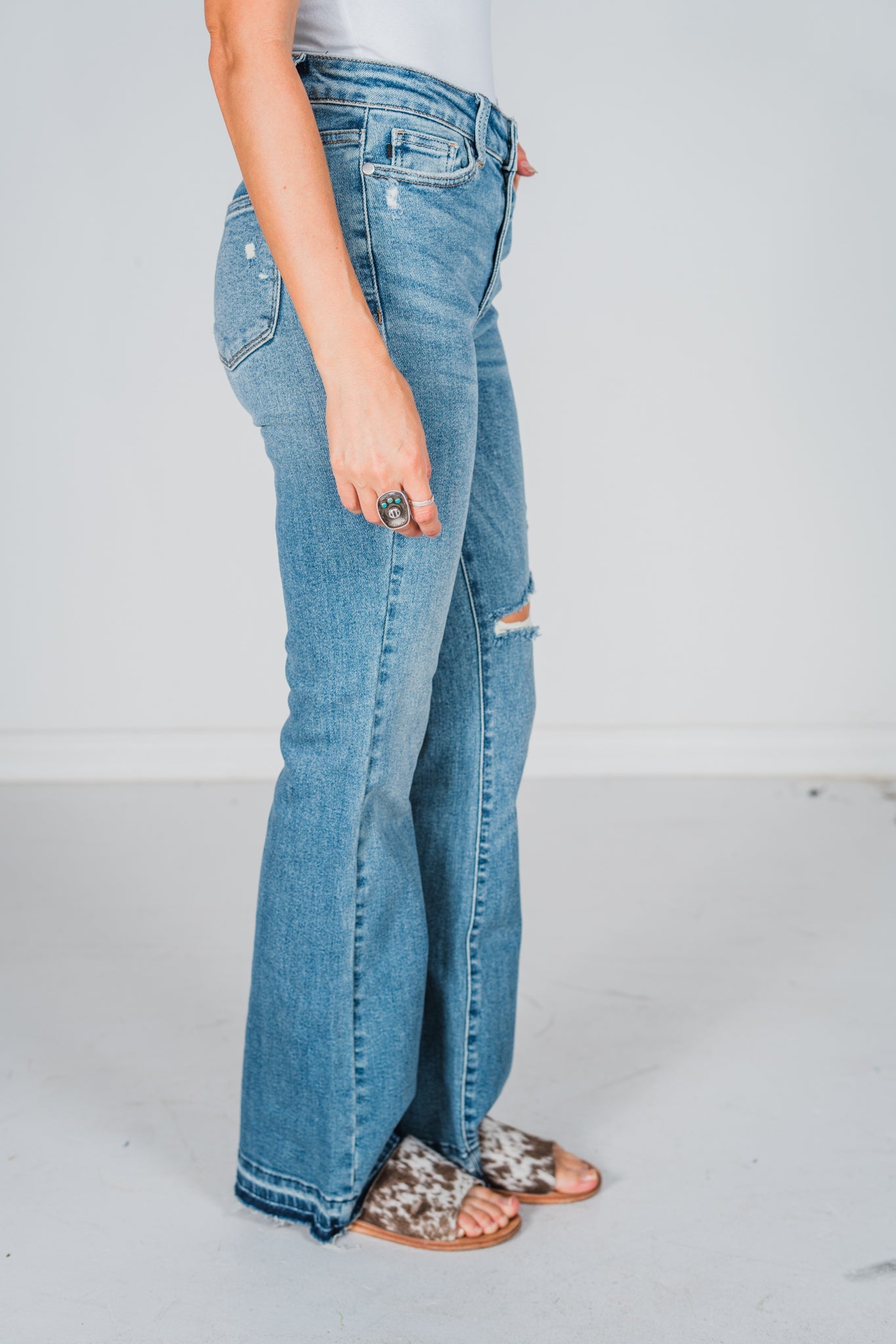 Judy Blue Mid - Rise Destroy & Released Hem Bootcut Jeans - Whiskey Skies - JUDY BLUE