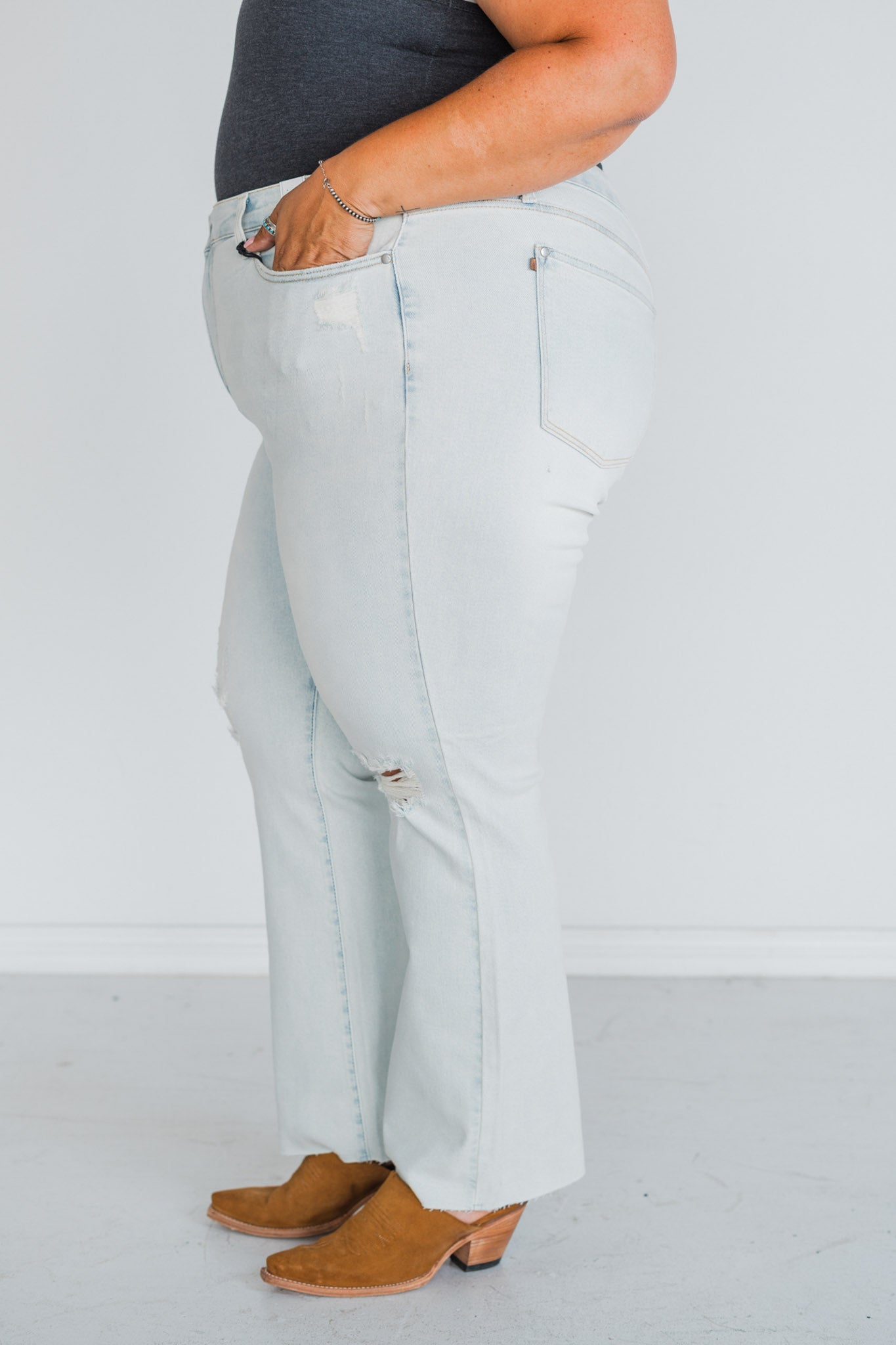 Judy Blue Mid - Rise & Fray Hem Bootcut Jeans - Whiskey Skies - JUDY BLUE