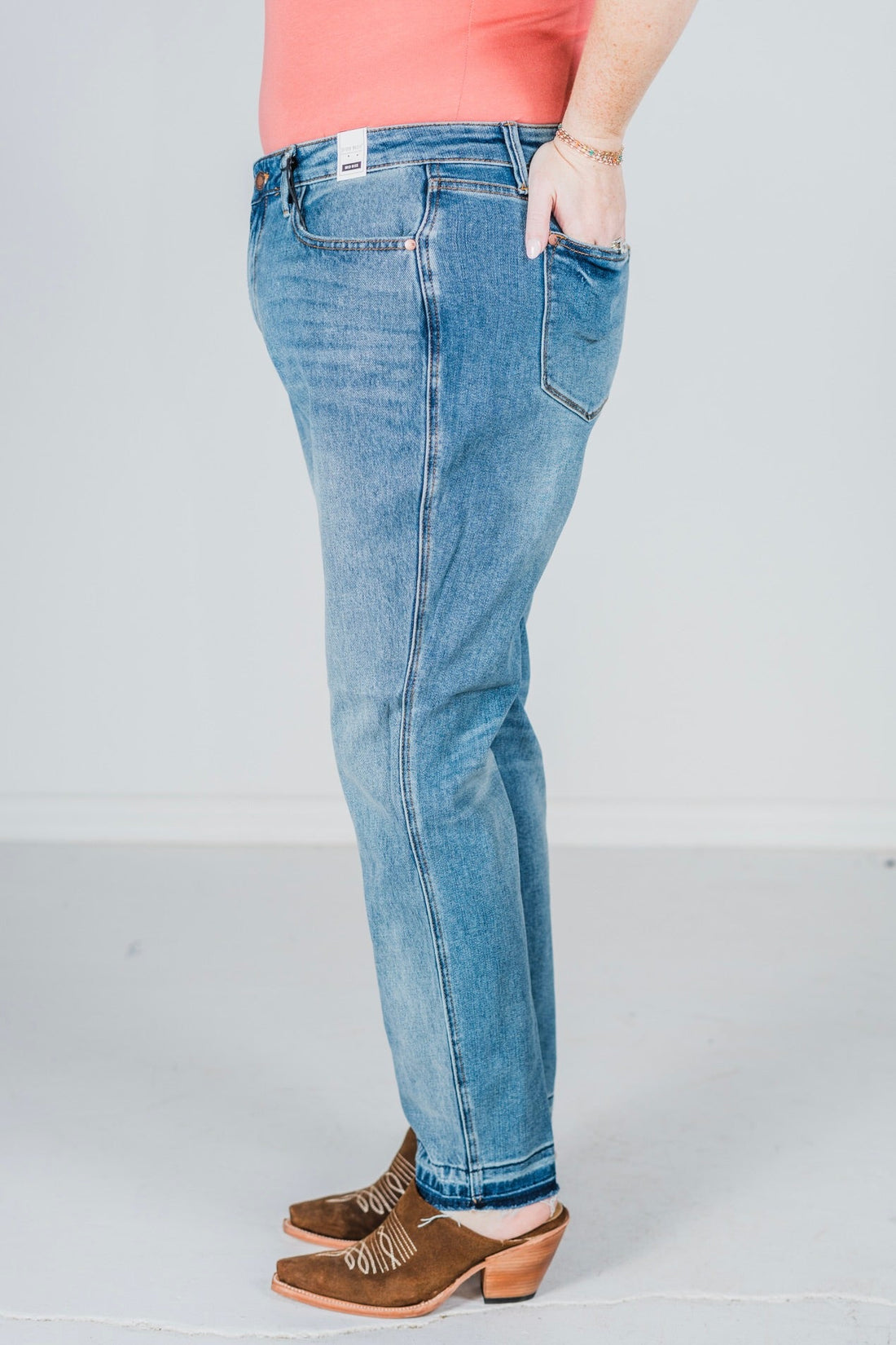 Judy Blue Mid - Rise Rigid Magic Release Boyfriend Jeans - Whiskey Skies - JUDY BLUE