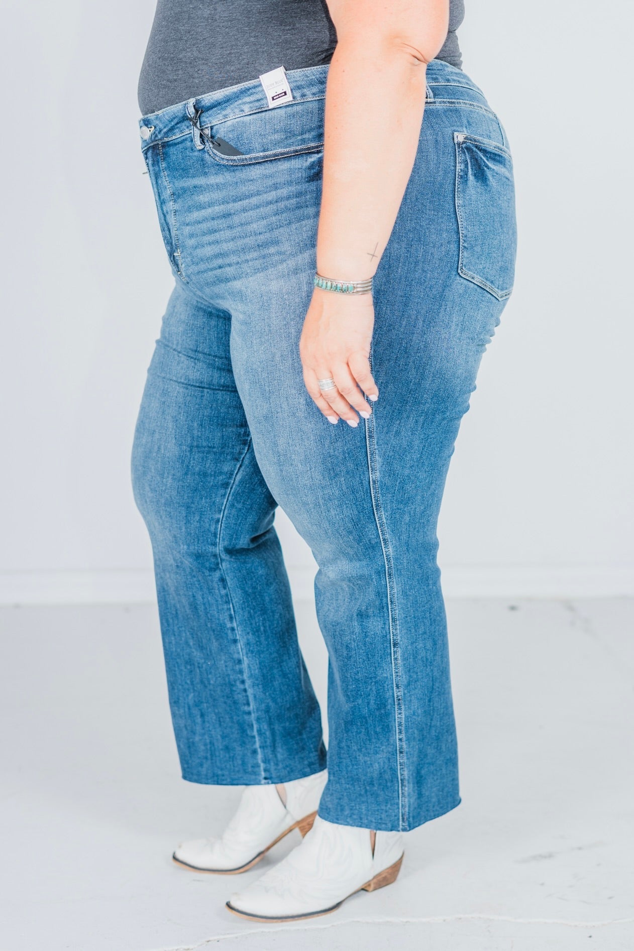 Judy Blue Mid - Rise Tummy Control Vintage Straight Leg Jeans - Whiskey Skies - JUDY BLUE