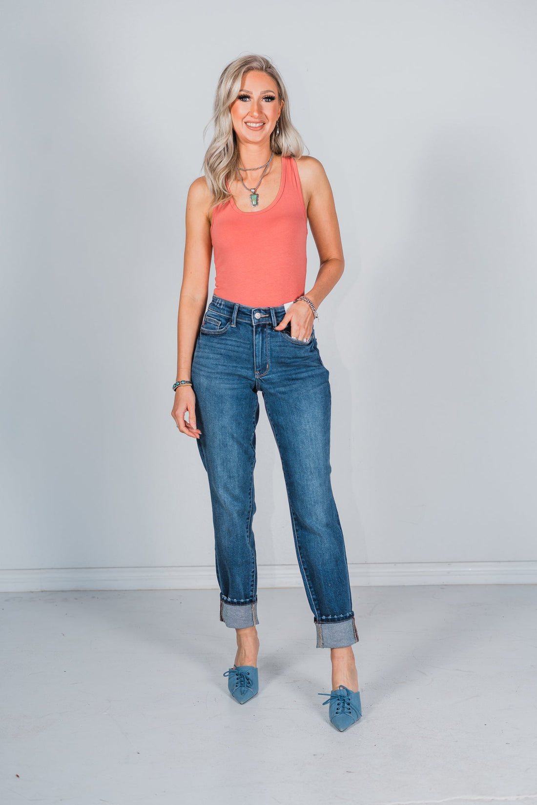 Judy Blue Mid - Rise Vintage Wash Cuffed Boyfriend Jeans - Whiskey Skies - JUDY BLUE