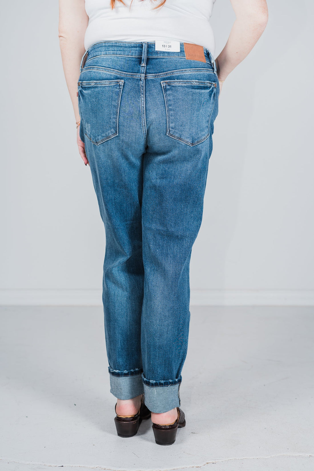 Judy Blue Mid - Rise Vintage Wash Cuffed Boyfriend Jeans - Whiskey Skies - JUDY BLUE