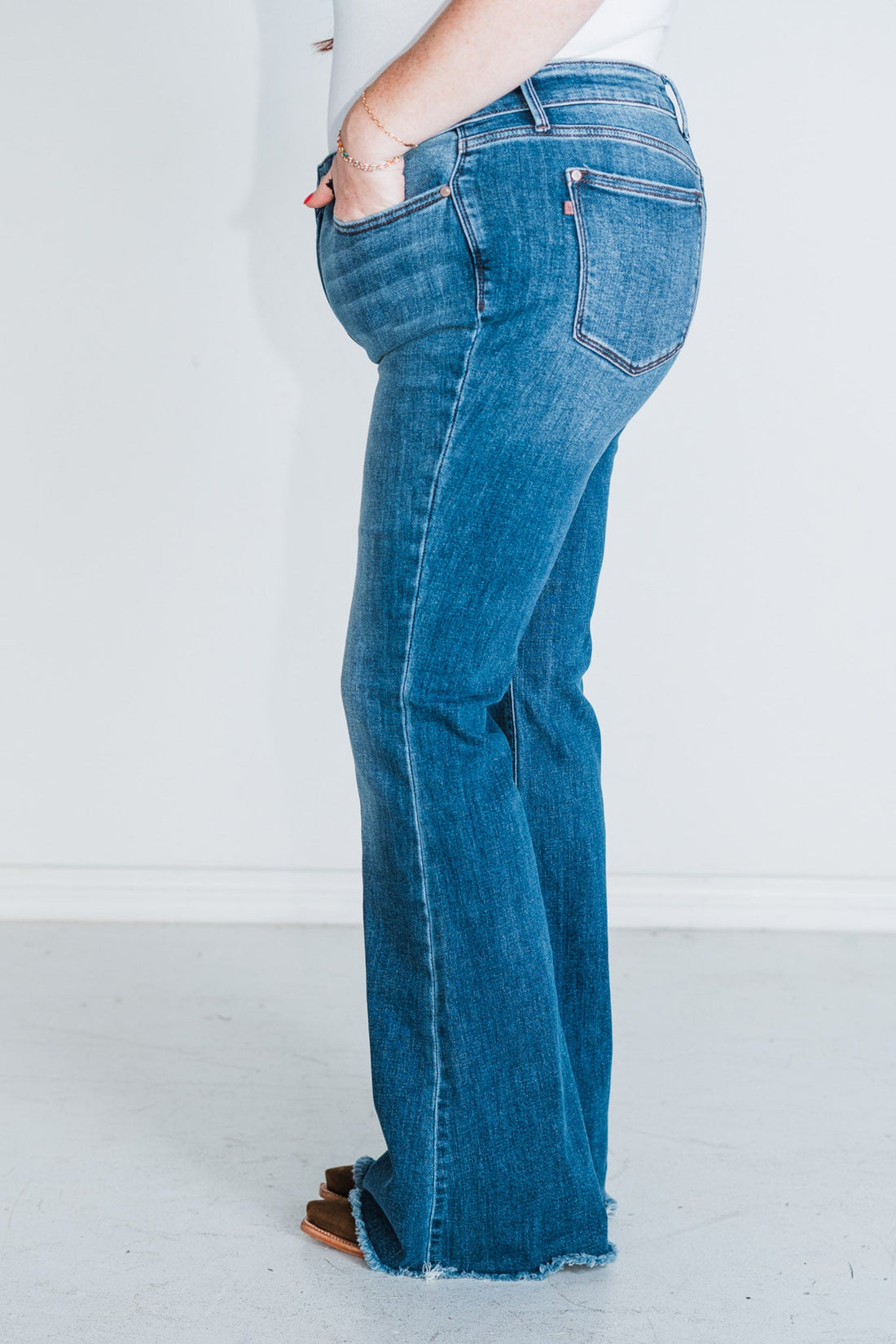 Judy Blue Mid - Rise Vintage Wash Flare Jeans w/ Destroy Fray Hem - Whiskey Skies - JUDY BLUE