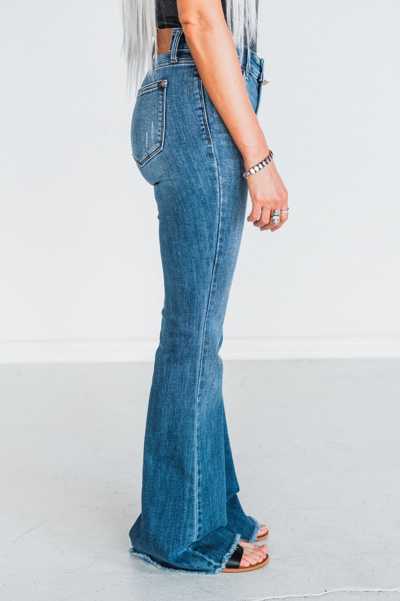 Judy Blue Mid - Rise Vintage Wash Flare Jeans w/ Destroy Fray Hem - Whiskey Skies - JUDY BLUE