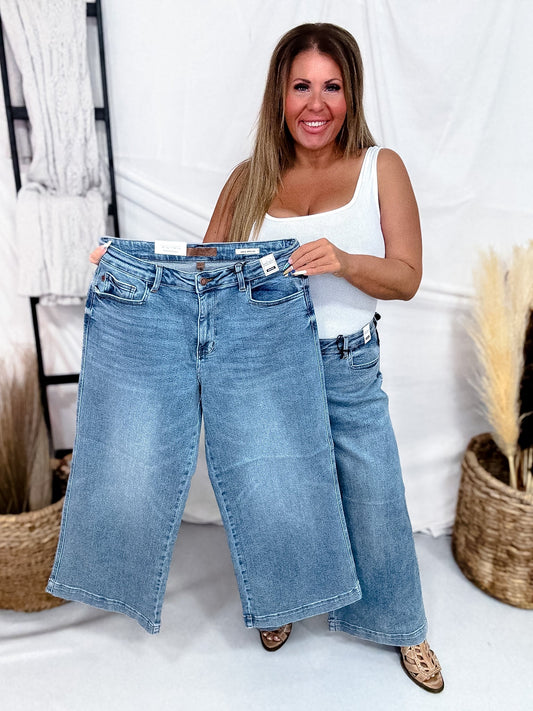 Judy Blue Mid Rise Wide Leg Ankle Jeans W/ Bandana Loop - Whiskey Skies - JUDY BLUE