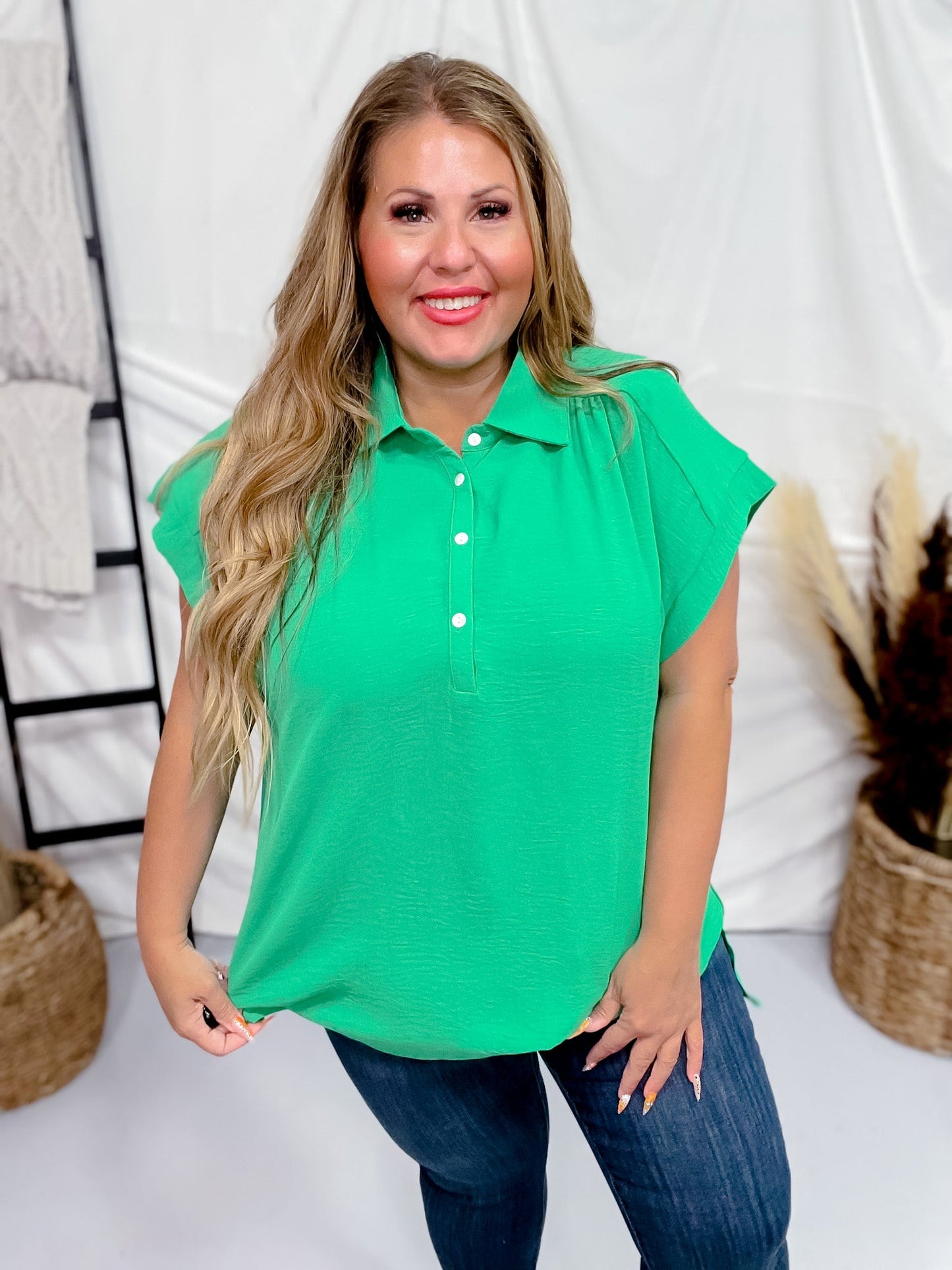 Kelly Green Cap Sleeve Air Flow Top with Pleated Back - Whiskey Skies - ANDREE BY UNIT