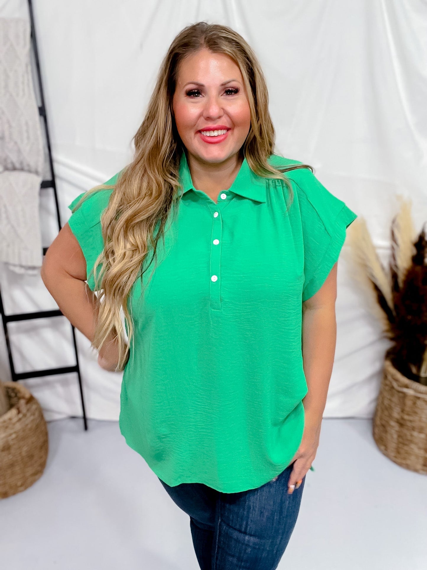 Kelly Green Cap Sleeve Air Flow Top with Pleated Back - Whiskey Skies - ANDREE BY UNIT