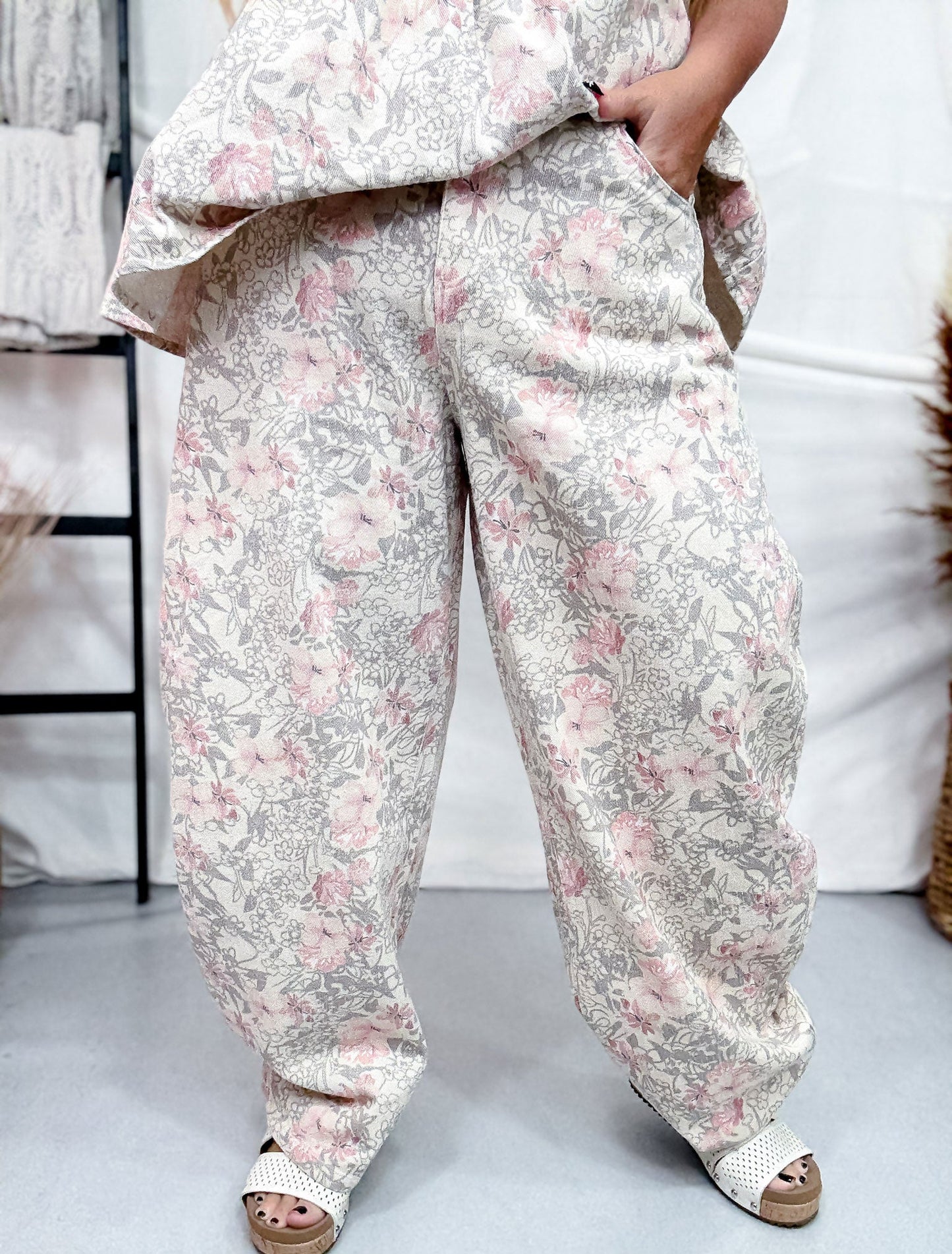 Khaki Floral Barrel Leg Pants - Whiskey Skies - DAVI & DANI