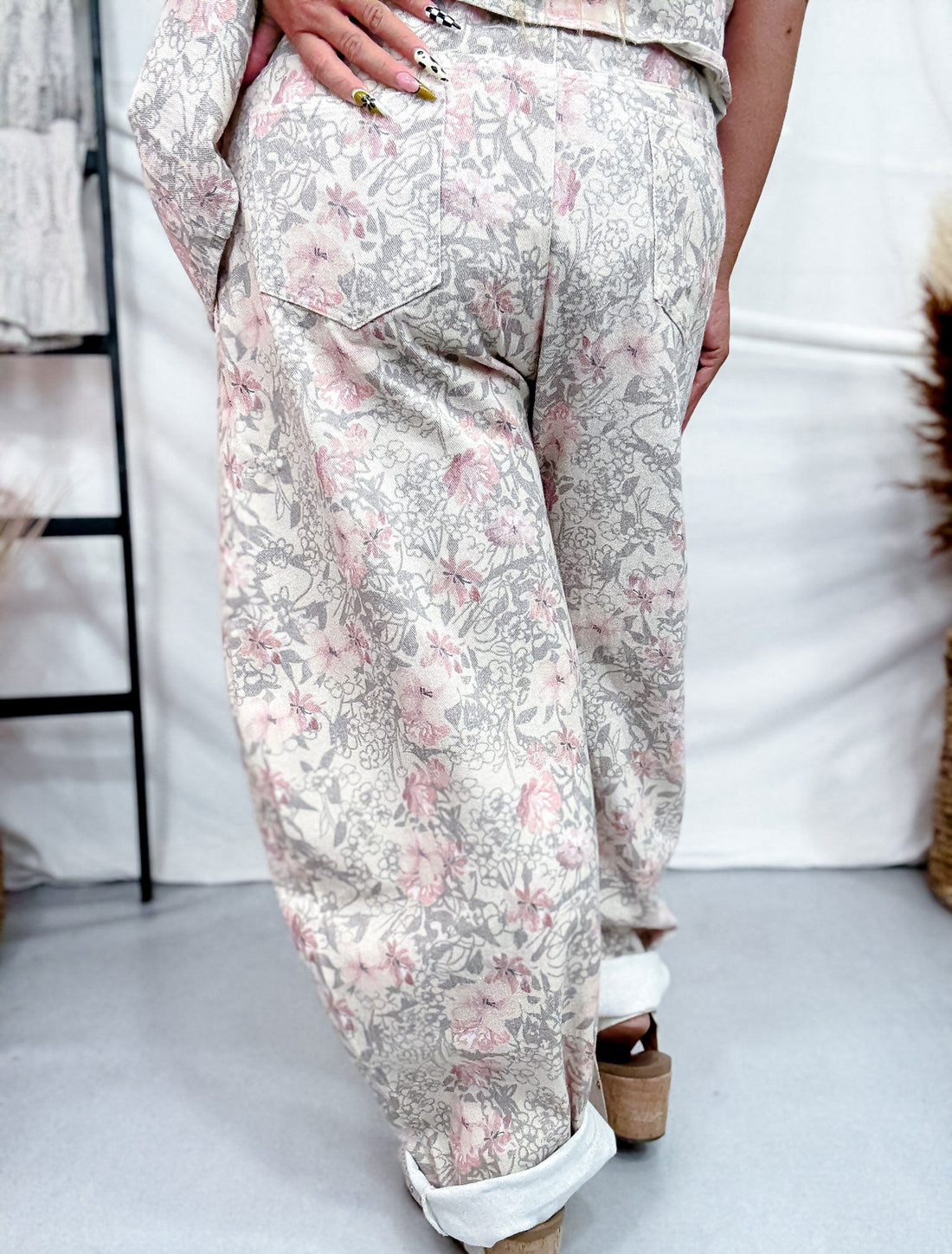 Khaki Floral Barrel Leg Pants - Whiskey Skies - DAVI & DANI
