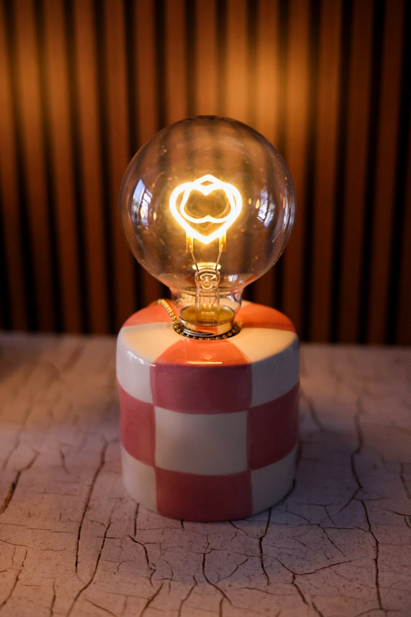 LED Heart Bulb With Checkered Ceramic Base (3 Colors) - Whiskey Skies - HAZEL MAZEL