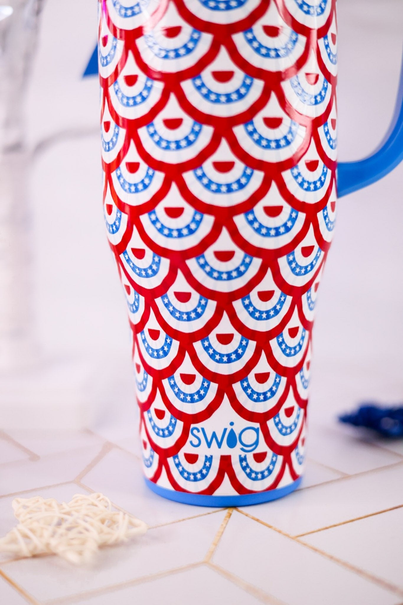 Liberty Belle 40oz Mega Mug - Whiskey Skies - SWIG LIFE