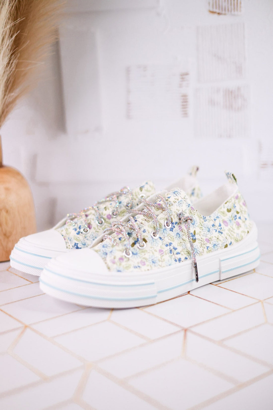 Light Blue Floral Aman Sneakers With Rhinestone Laces - Whiskey Skies - VERY G
