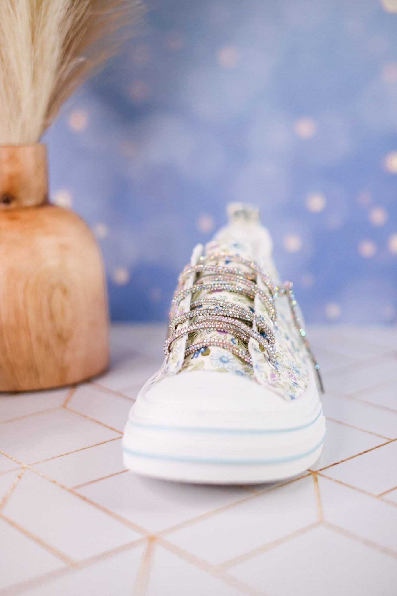 Light Blue Floral Aman Sneakers With Rhinestone Laces - Whiskey Skies - VERY G