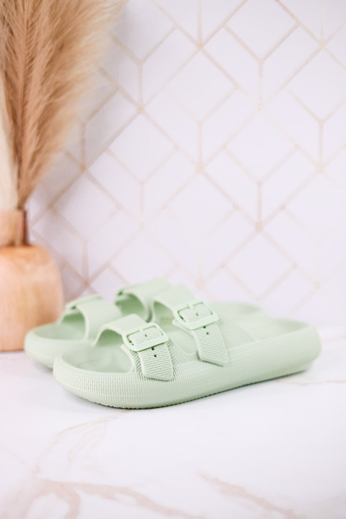 Light Green Cushioned Waterproof Sandals - Whiskey Skies - SPRING FOOTWEAR
