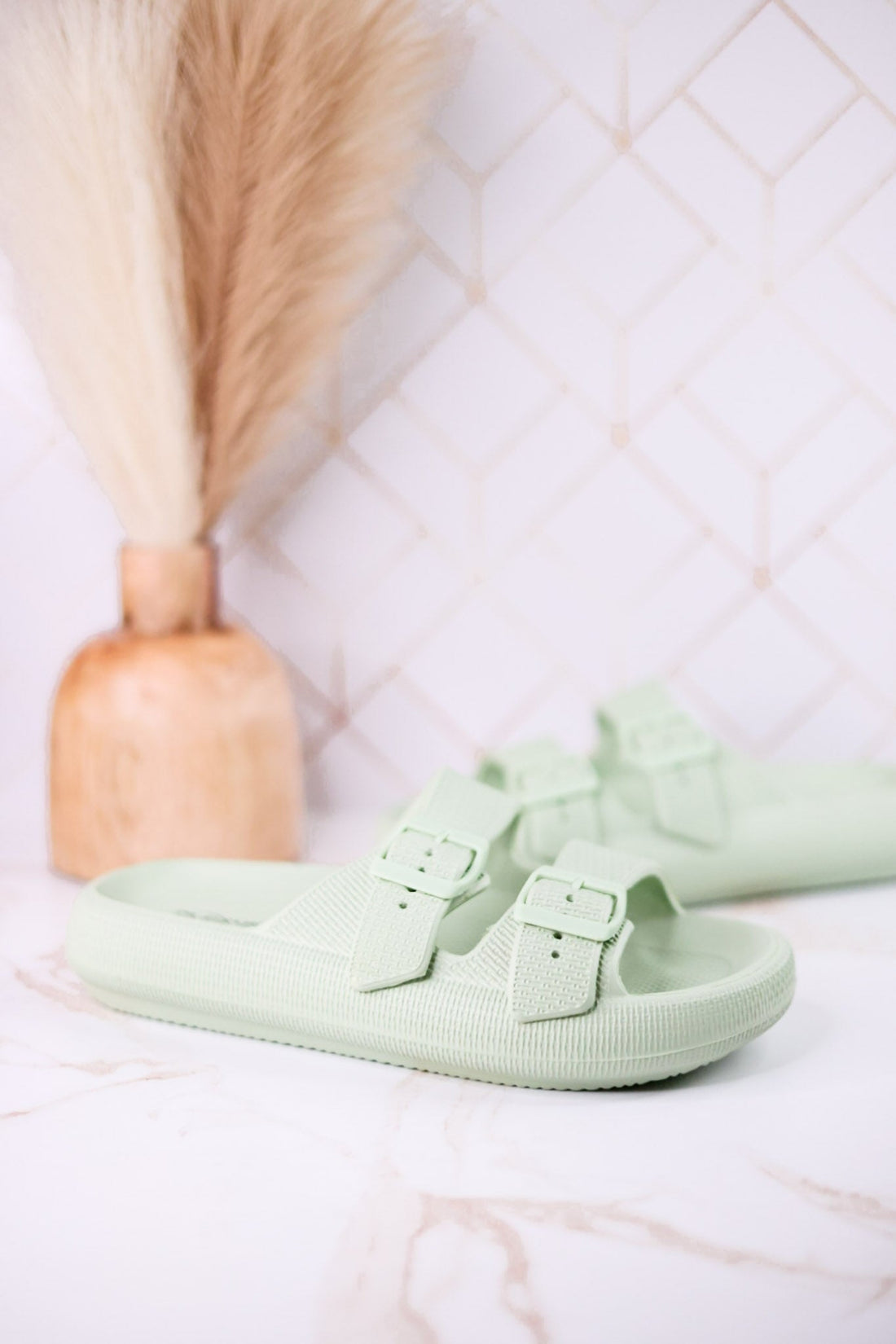 Light Green Cushioned Waterproof Sandals - Whiskey Skies - SPRING FOOTWEAR