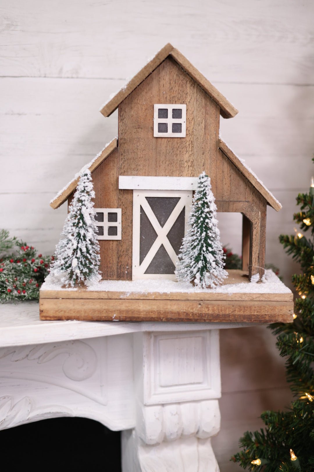 Light - Up Snowy Christmas Barn in Brown - Whiskey Skies - MELROSE INTL