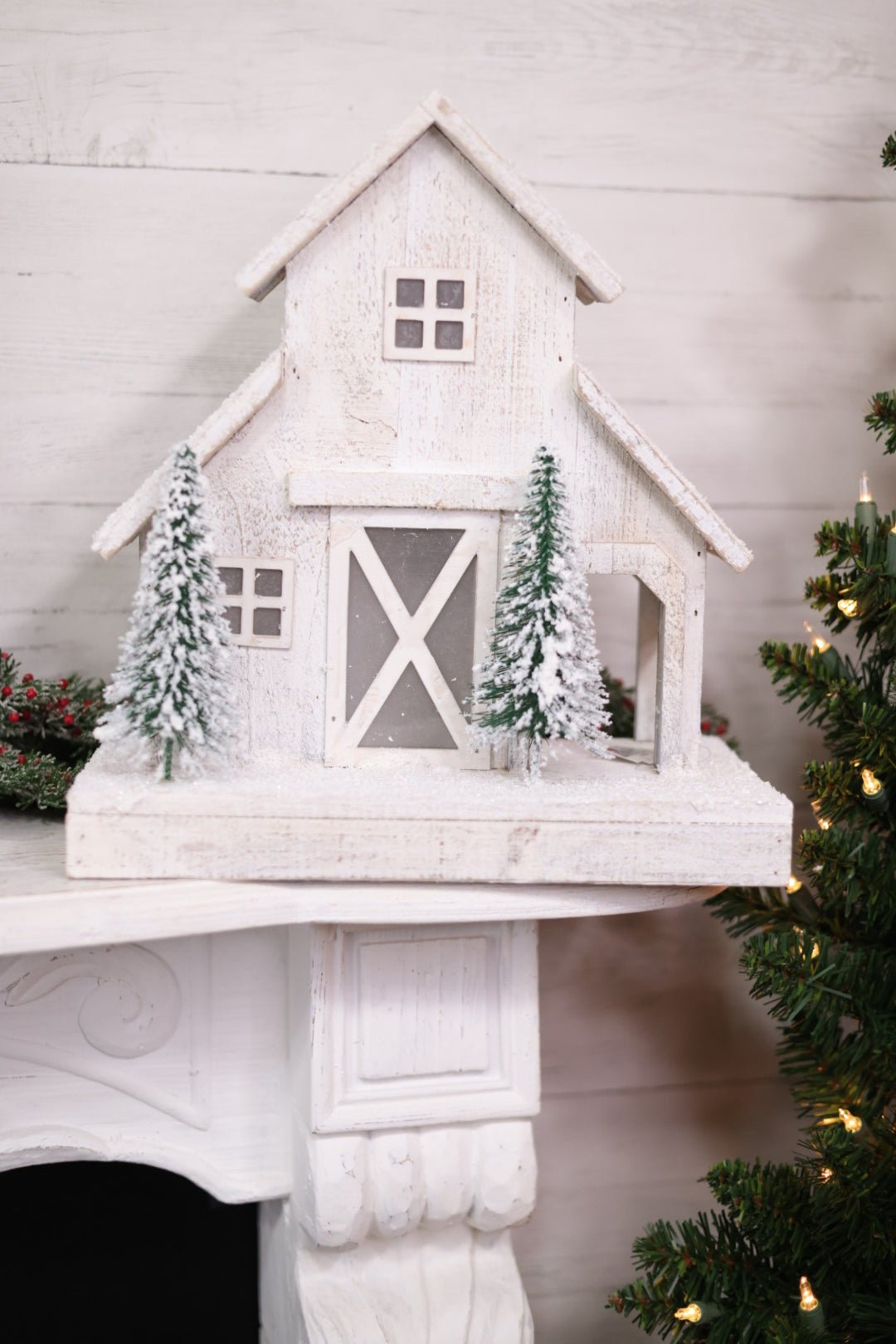 Light - Up Snowy Christmas Barn in White - Whiskey Skies - MELROSE INTL