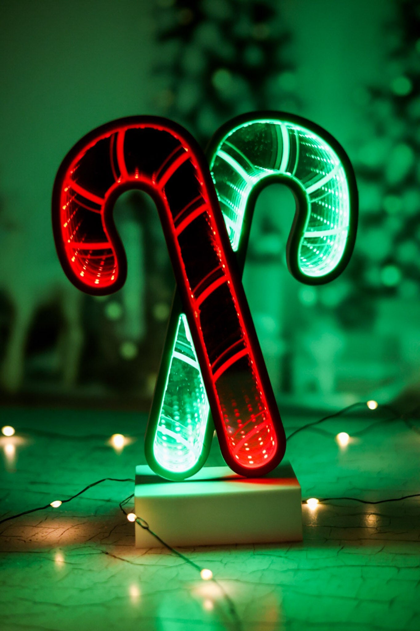 Lighted Christmas Infinity Decorative Table Top Sitters (2 Styles) - Whiskey Skies - GERSON COMPANIES