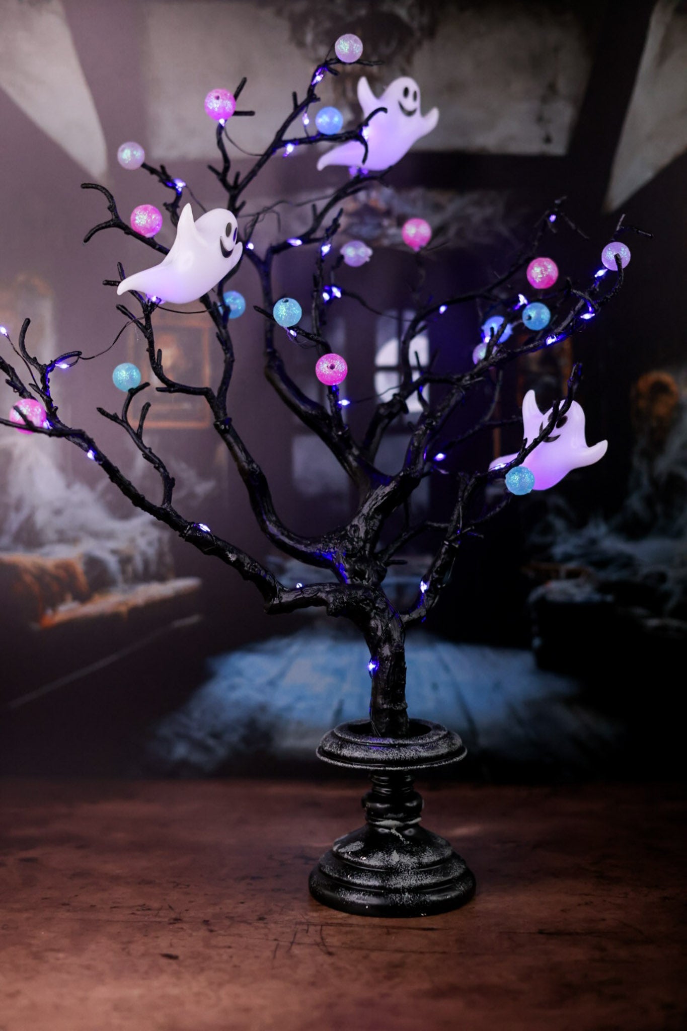 Lighted Halloween Tree With Ghost - Whiskey Skies - GERSON COMPANIES