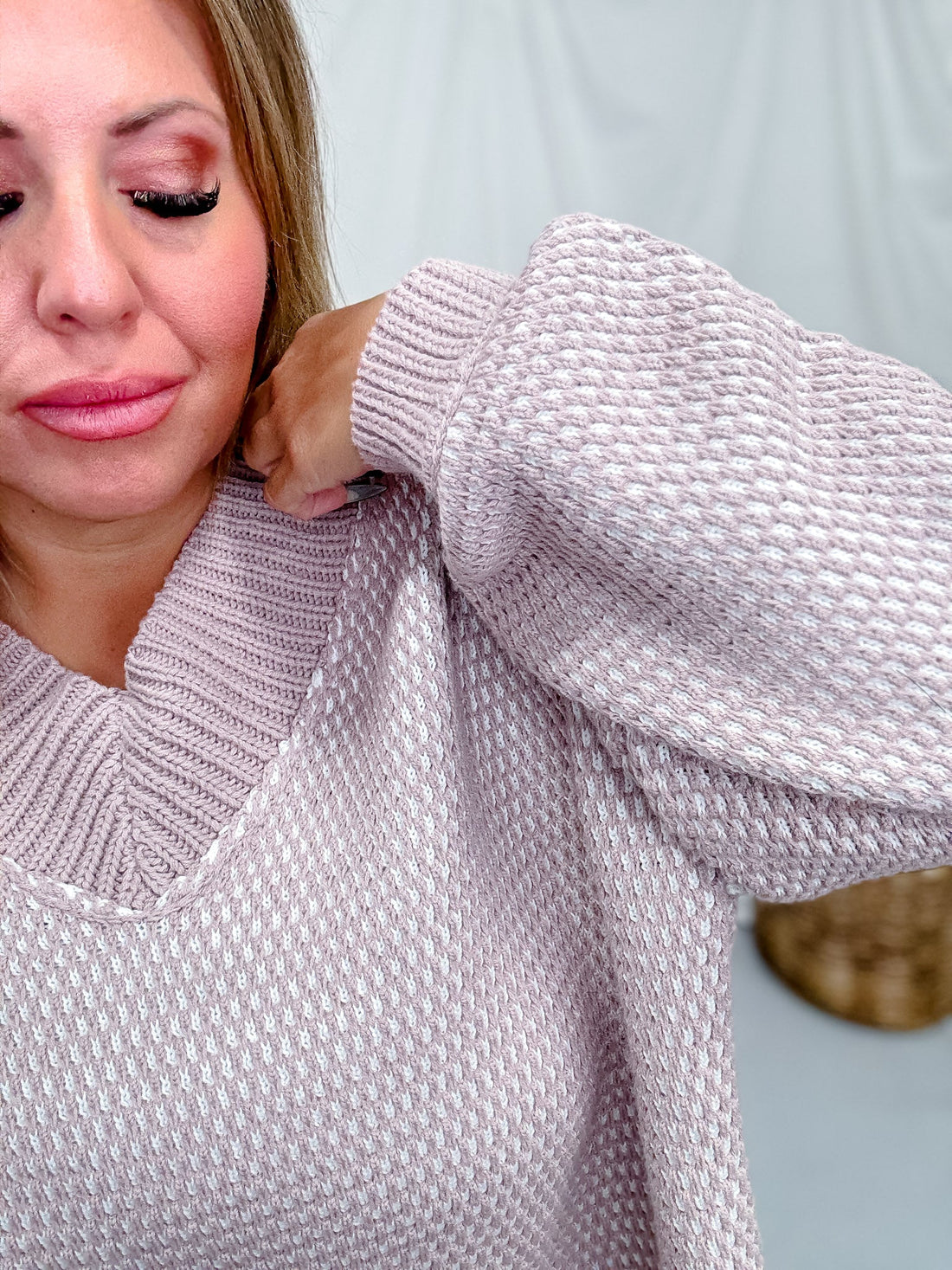 Lilac & Ivory Two Tone V - Neck Knit Sweater - Whiskey Skies - BIBI