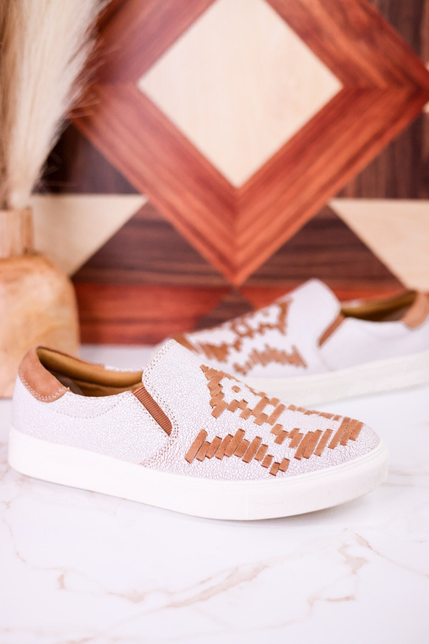 Marian Tan Crackle Slip On Sneakers - Whiskey Skies - VERY G