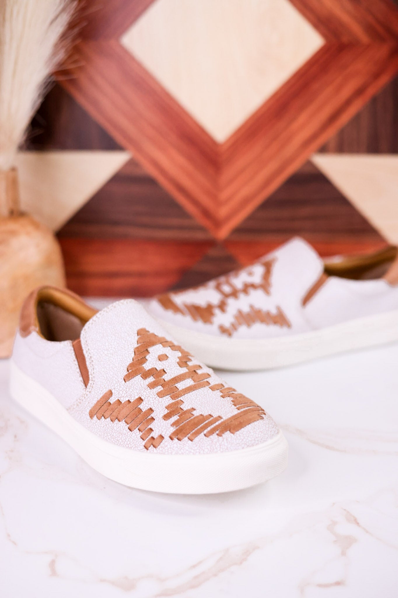 Marian Tan Crackle Slip On Sneakers - Whiskey Skies - VERY G