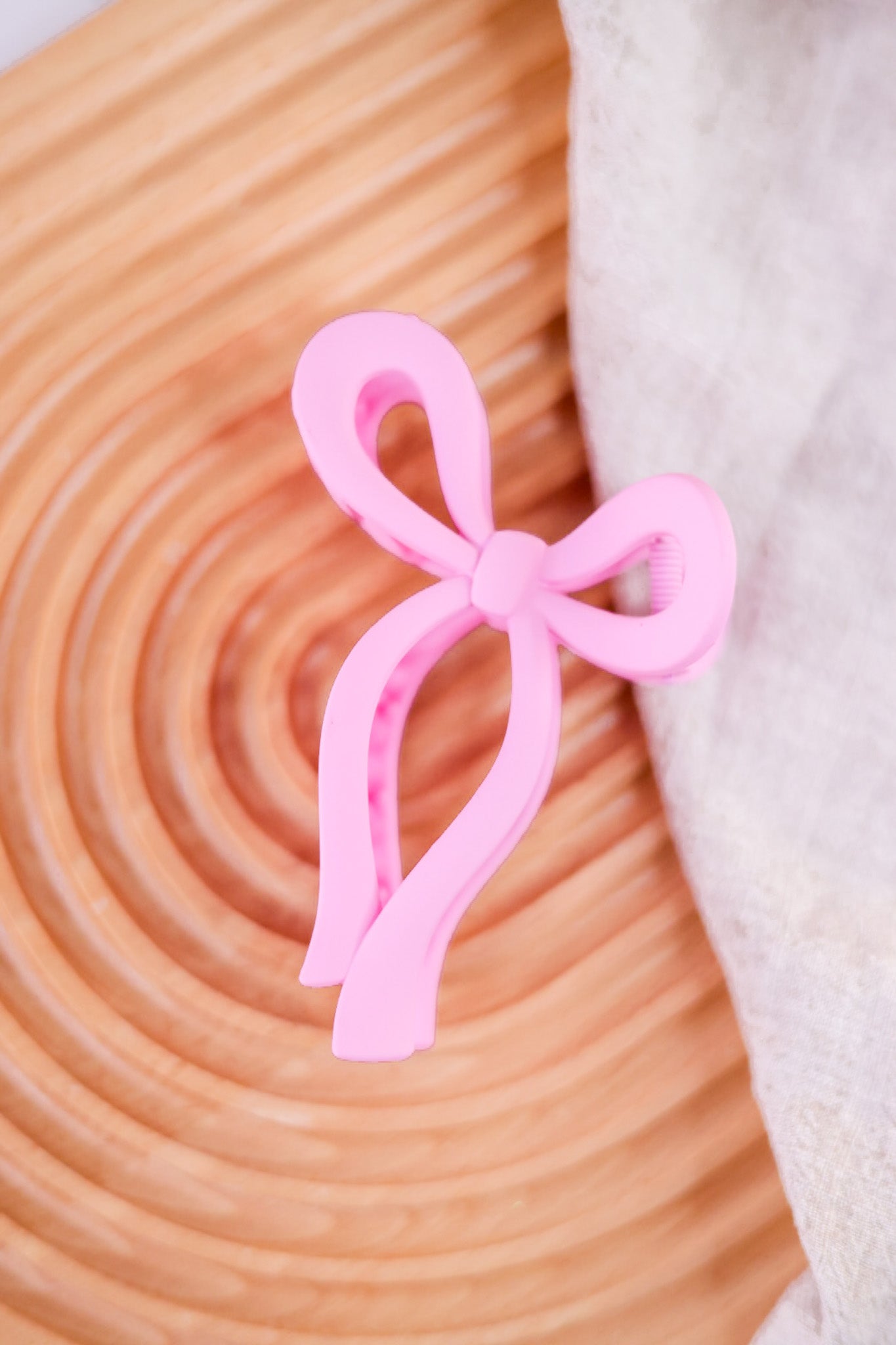 Matte Bow Claw Clips (9 Colors) - Whiskey Skies - QUEENS DESIGNS