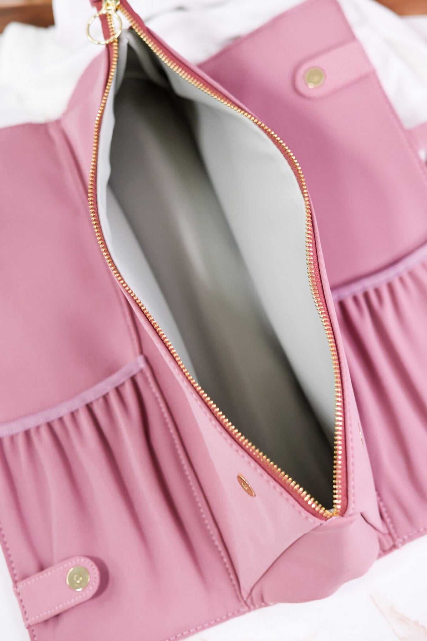 Mauve Hair Tools Travel Bag - Whiskey Skies - KUSSHI