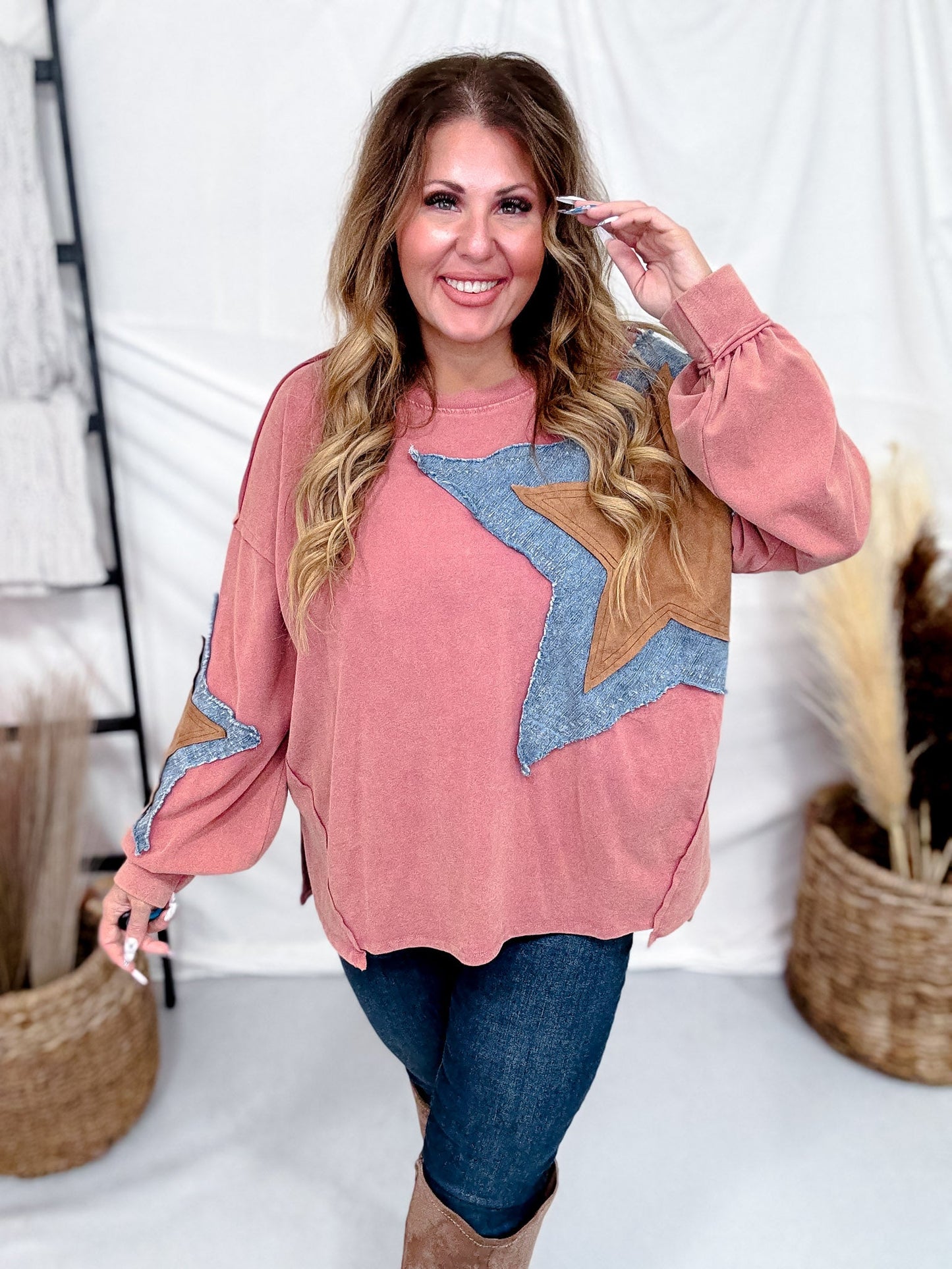 Mauve Pullover Top With Contrasting Star Patch - Whiskey Skies - EASEL