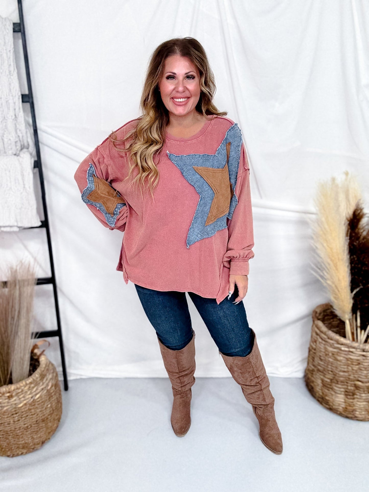 Mauve Pullover Top With Contrasting Star Patch - Whiskey Skies - EASEL