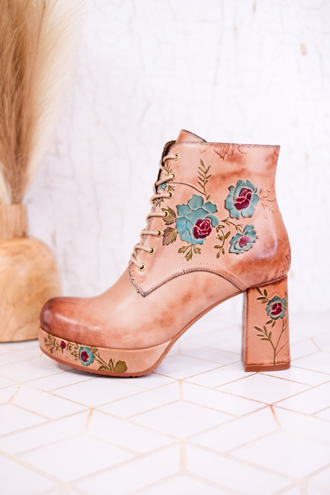 Messapica Beige Platform Boots - Whiskey Skies - SPRING FOOTWEAR