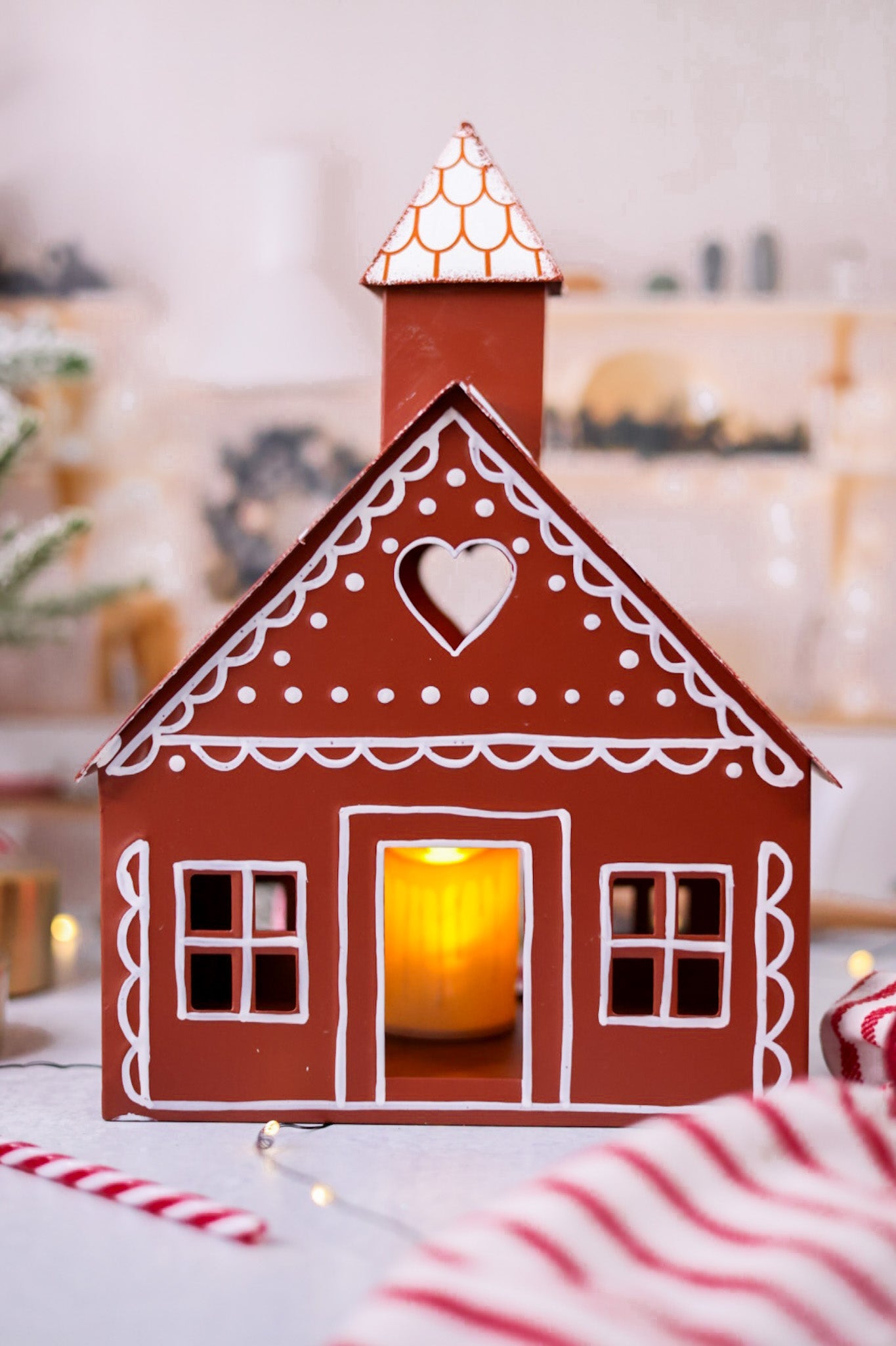 Metal Light Up Gingerbread House - Whiskey Skies