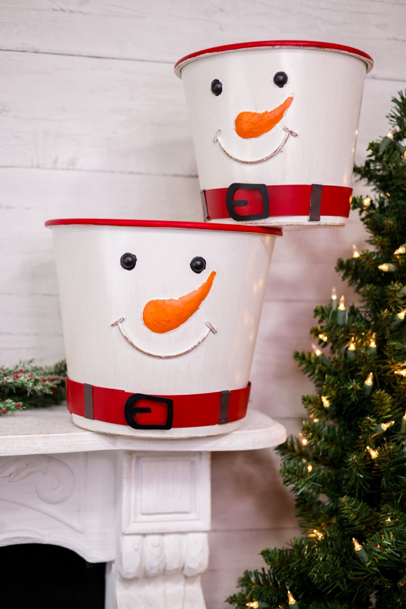 Metal White Snowman With Belt Buckets (2 Sizes) - Whiskey Skies - SPECIAL T IMPORTS INC