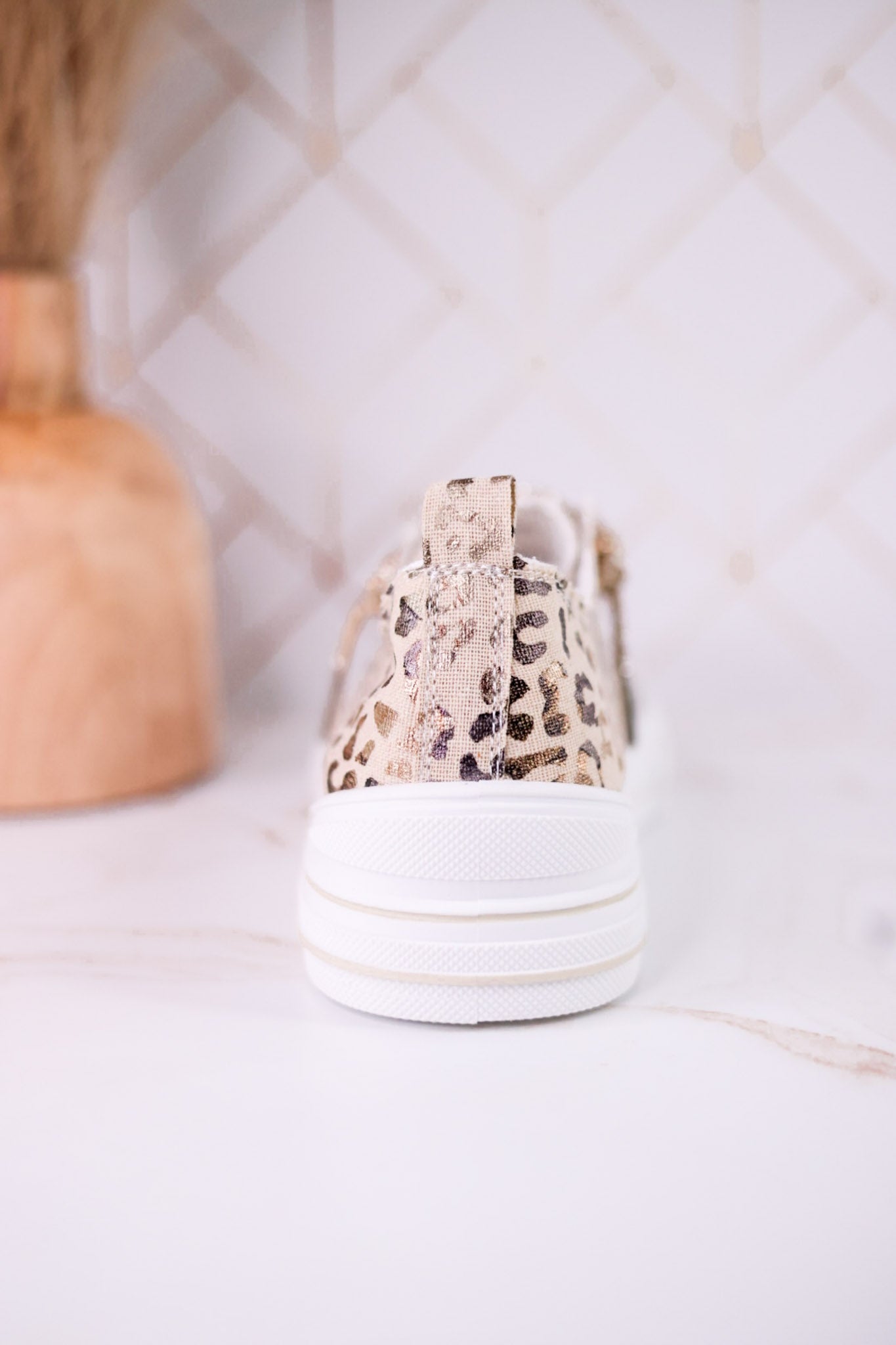 Metallic Leopard Print Aman Sneakers With Rhinestone Laces - Whiskey Skies - VERY G