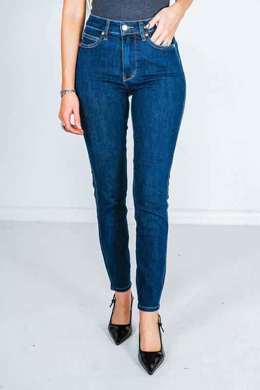 Mid - Rise Tummy Control Classic Skinny Jeans - Whiskey Skies - JUDY BLUE