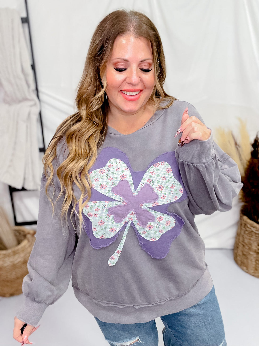 Mixed Fabric Clover Patch Sweatshirt - Whiskey Skies - ODDI