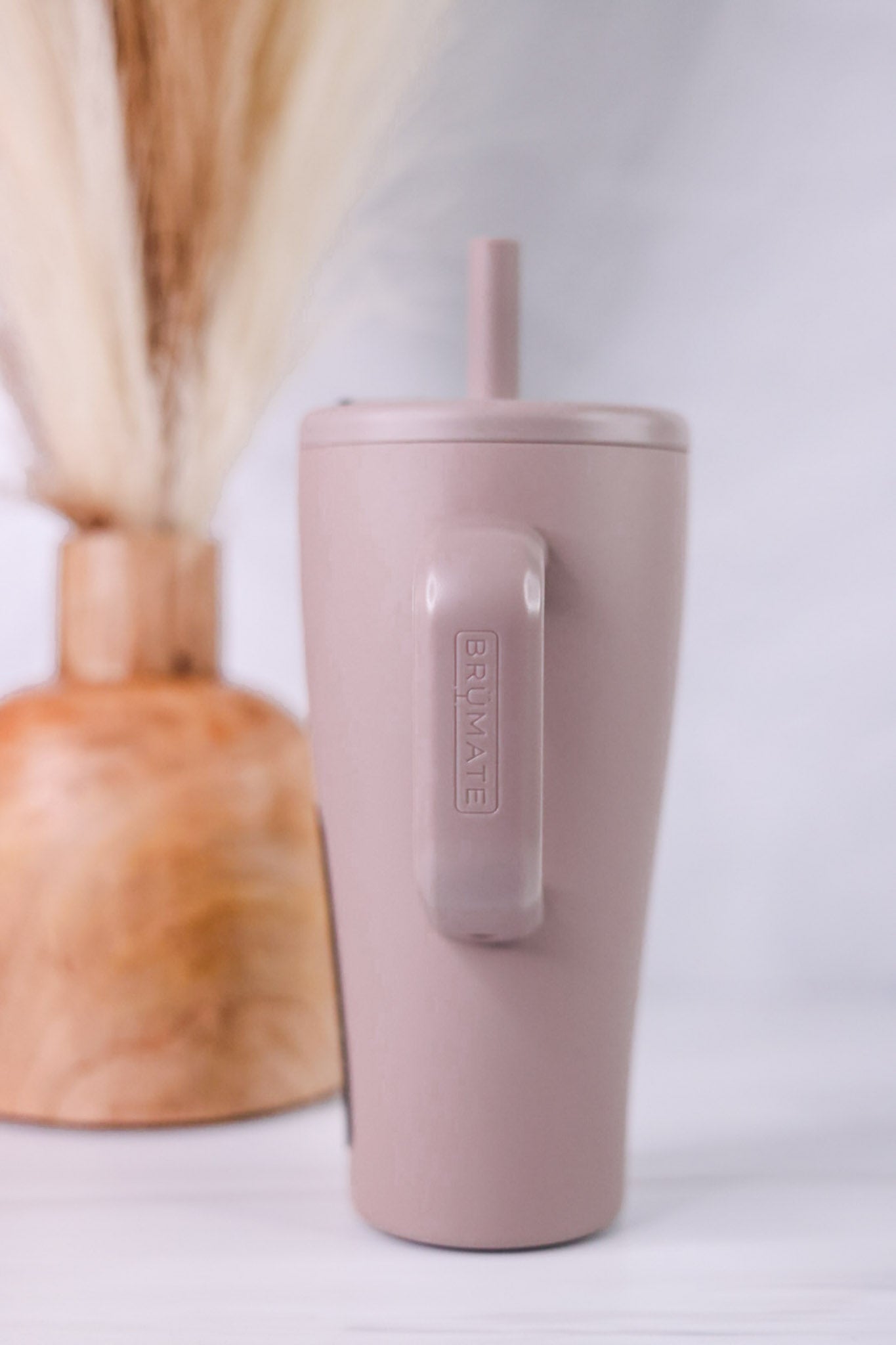 Mocha Brumate 20oz Era Tumbler - Whiskey Skies - BRUMATE