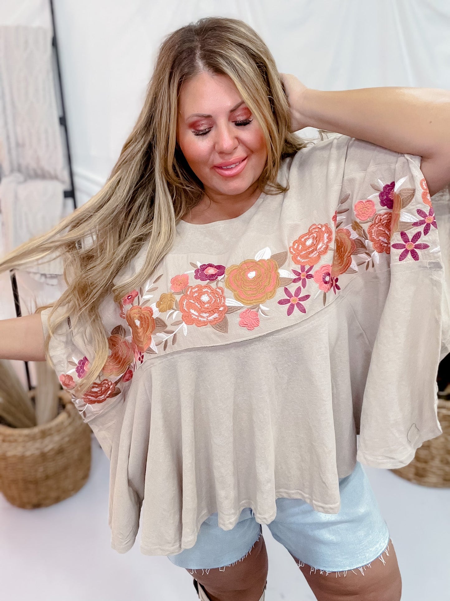 Mocha Knit Poncho W/ Embroidery - Whiskey Skies - ANDREE BY UNIT