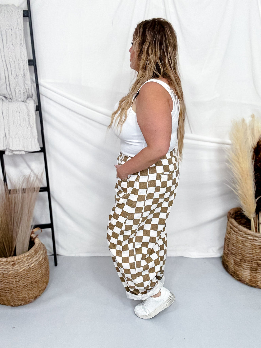 Mocha & White Checkered Barrel Leg Pants - Whiskey Skies - ODDI