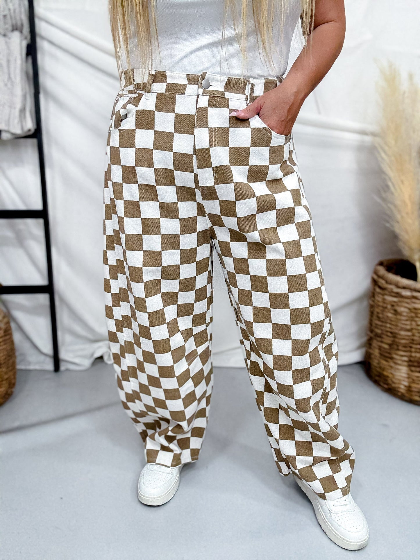 Mocha & White Checkered Barrel Leg Pants - Whiskey Skies - ODDI