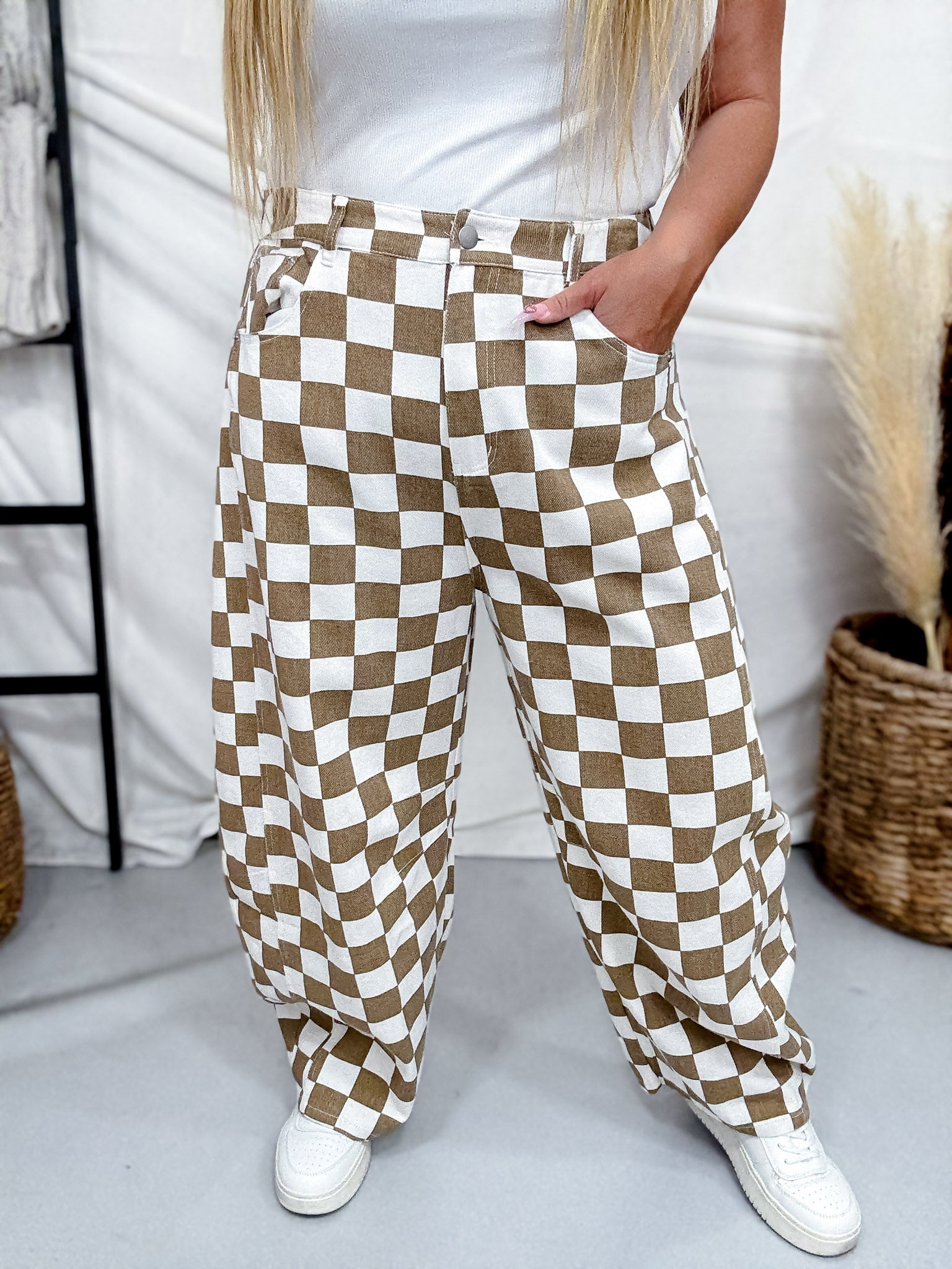 Mocha & White Checkered Barrel Leg Pants - Whiskey Skies